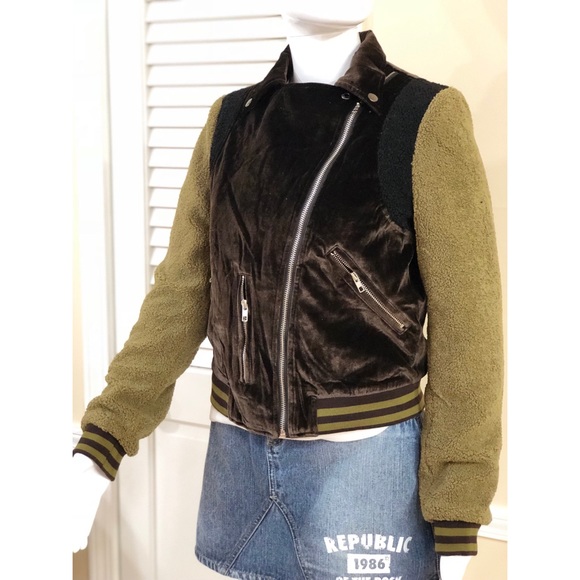 POL clothing woman’s size M jacket biker motorcycle brown bomber velvet Sherpa - Picture 13 of 15